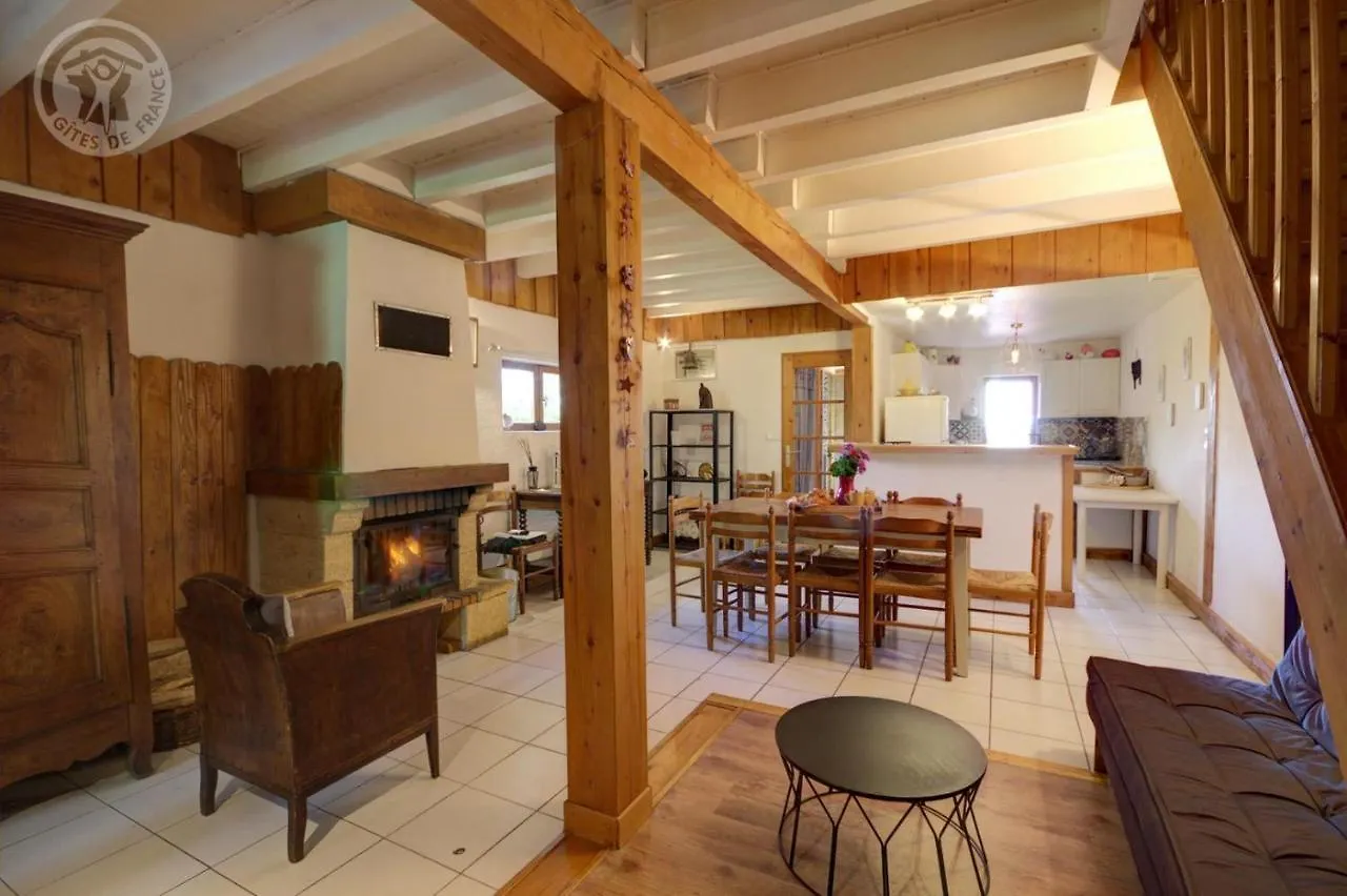 Les Blancs Moutons Villa Gumieres  Holiday home Gumieres (Loire)